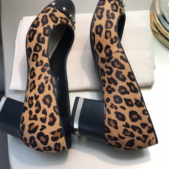 NEW ISAAC MIZRAH LIVE BLACK & LEOPARD PRINT HEELS WITH GOLD TRIM - Picture 5 of 7